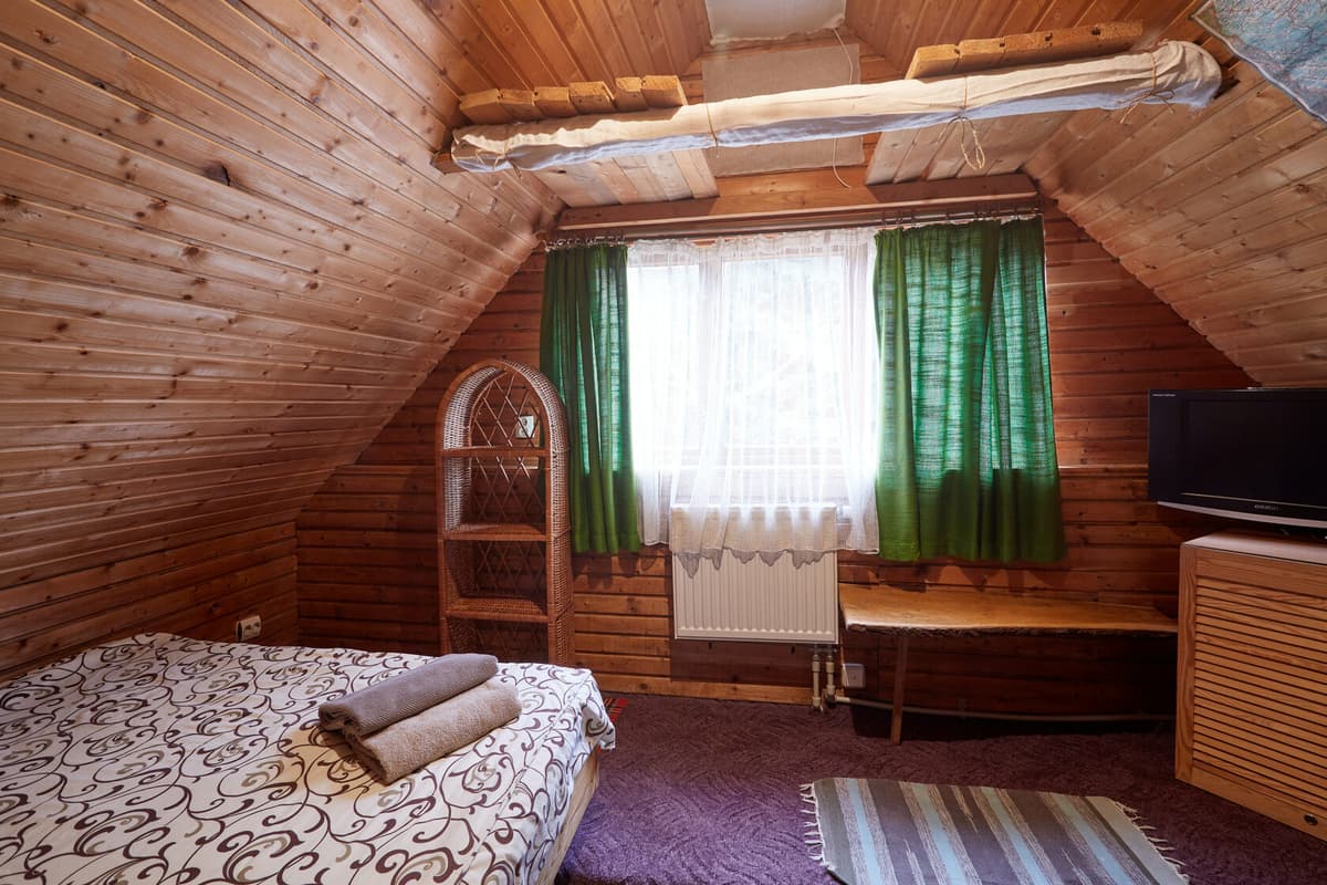 Адмiнбудинок - image 5